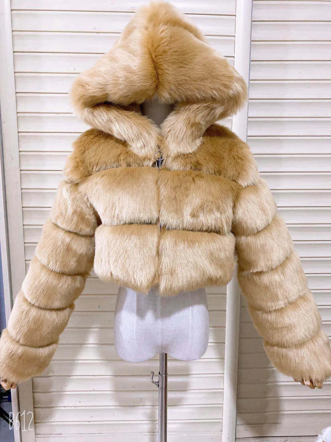 Royal Blue Faux Fur Coat with Elegant Zipper Closure