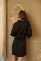 ELEGANT SILK NIGHT-ROBE-VETEMENTS 