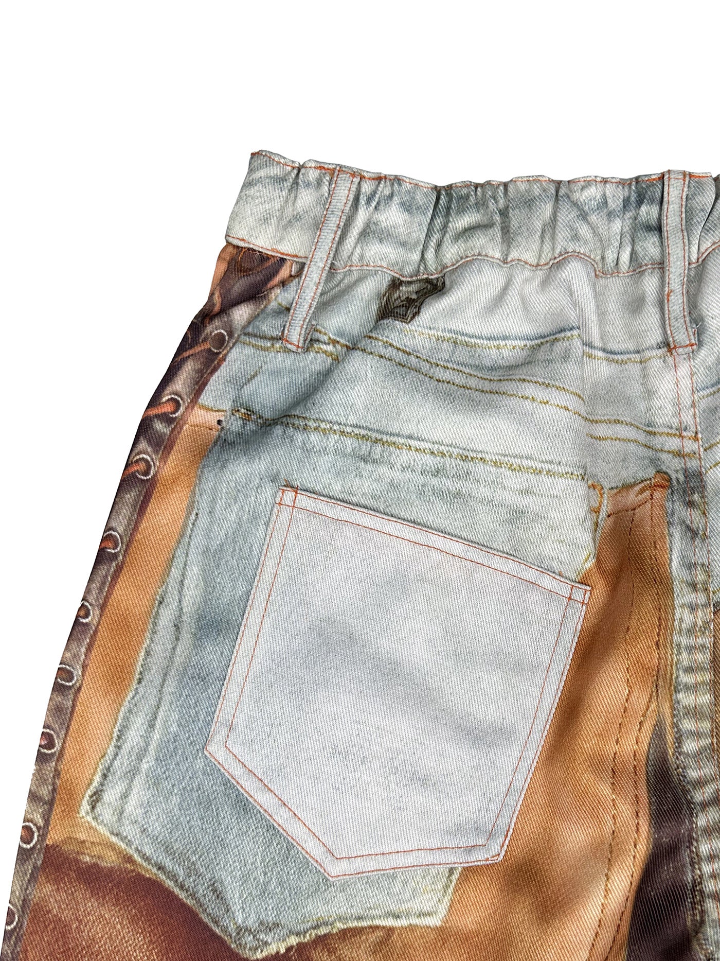 Light-colored denim jeans with leather patches, ideal for casual fashion by Langry