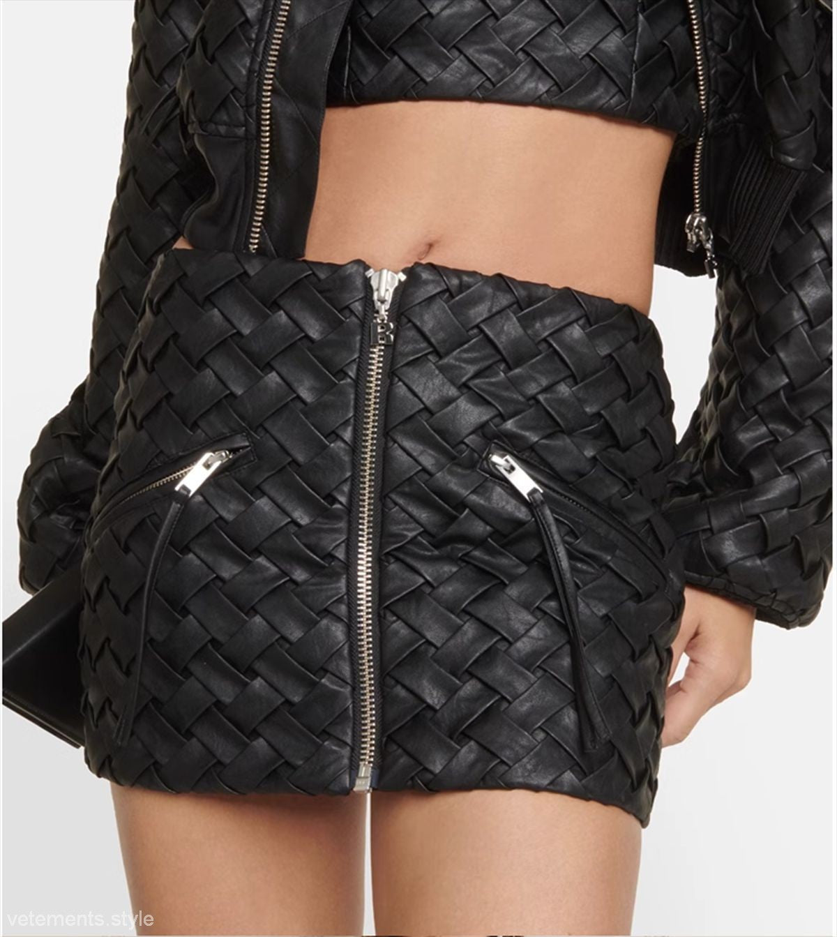 NICHE BLACK WOVEN OUTFIT