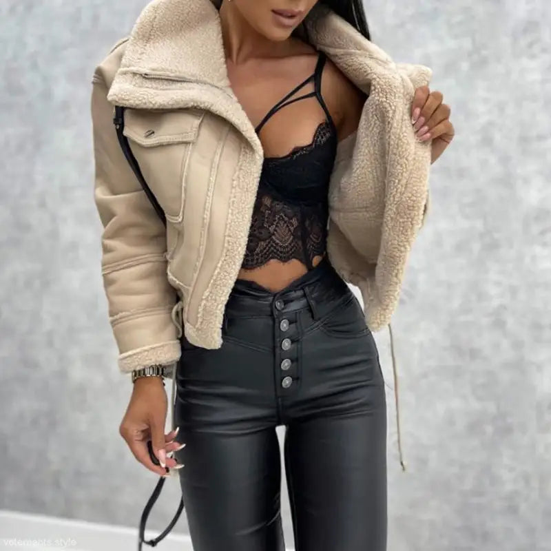 ATTRACTIVE FAUX SHEARLING JACKET-VETEMENTS 