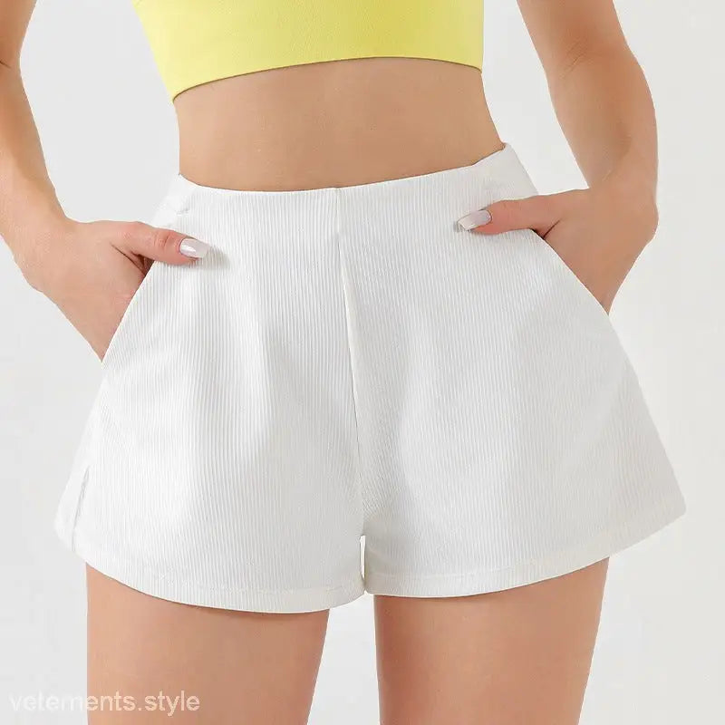 COMFY HIGH WAIST YOGA SHORTS-VETEMENTS 