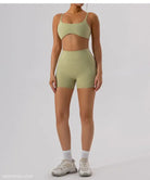 OUTER WEAR CLOSE FITTING YOGA BRA-VETEMENTS 