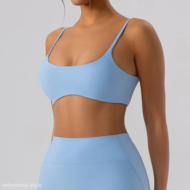 OUTER WEAR CLOSE FITTING YOGA BRA-VETEMENTS 