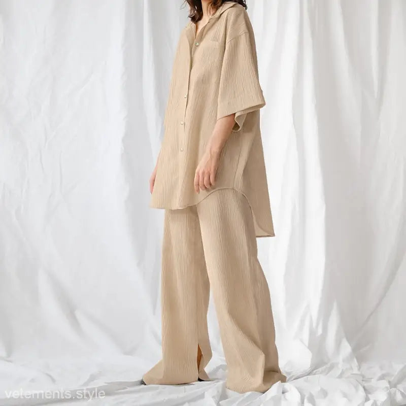 FRENCH LOUNGEWEAR-VETEMENTS 