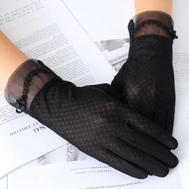 ICE SILK TOUCHS CREEN GLOVES-VETEMENTS 