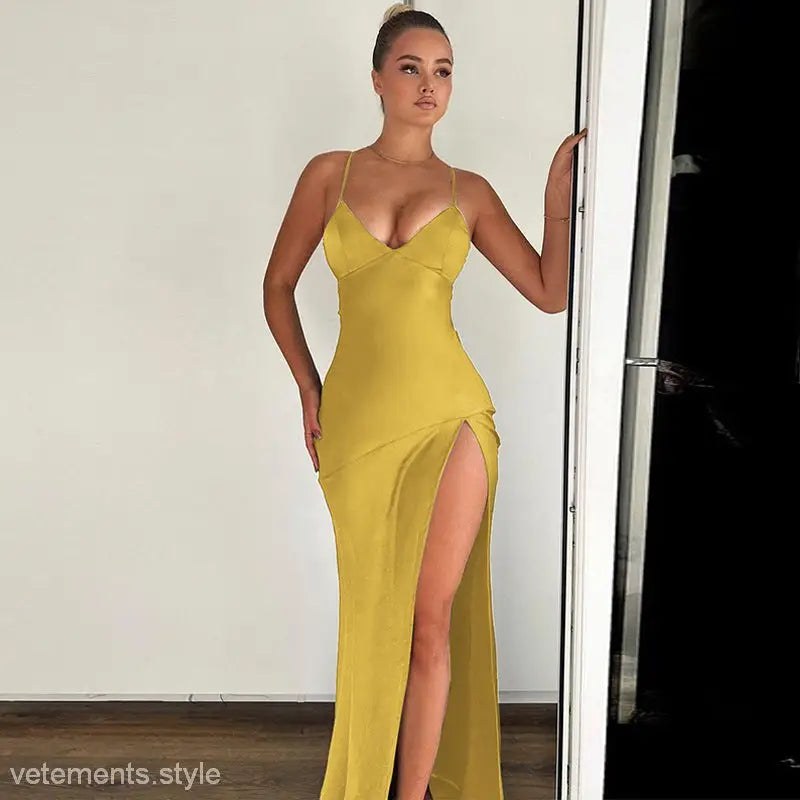 SEXY V NECK BACKLESS DRESS-VETEMENTS 