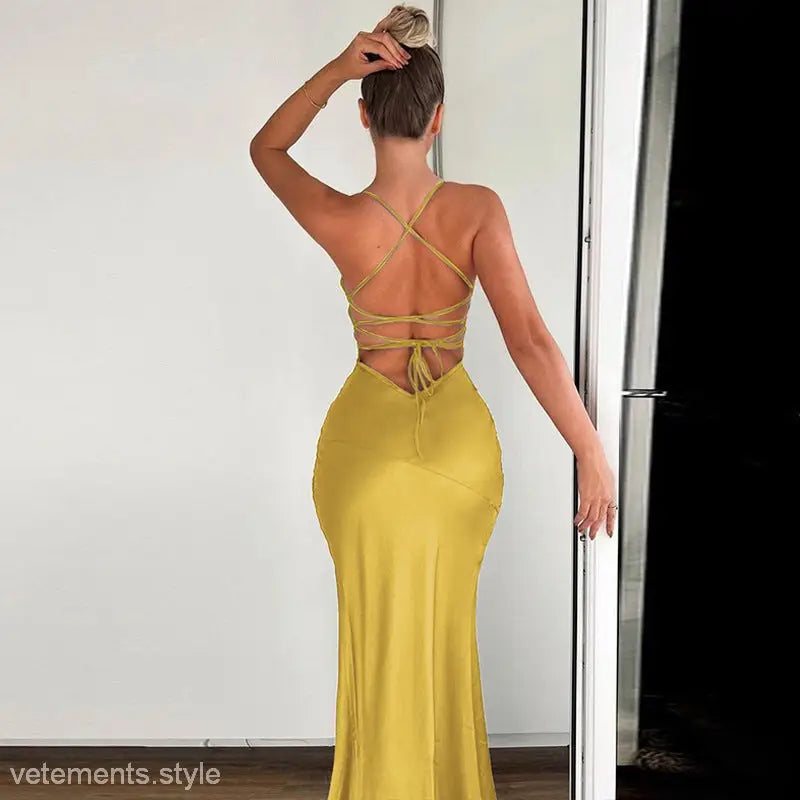 SEXY V NECK BACKLESS DRESS-VETEMENTS 