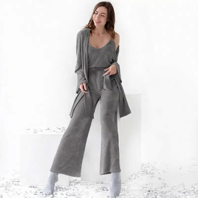 KNITTED WINTER PAJAMAS SET-VETEMENTS 