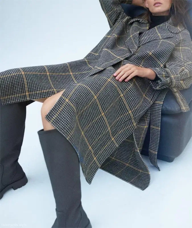 WAIST CONTROLLED PLAID COAT