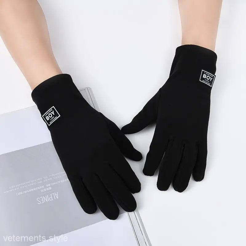 WARM WINTER PLUSH GLOVES-VETEMENTS 