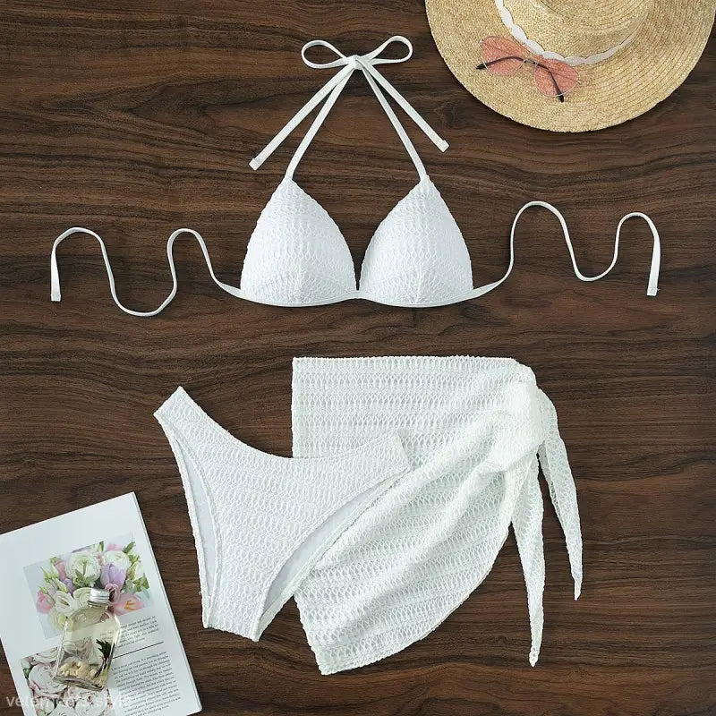 WHITE HALTER SEXY BIKINI SWIMSUIT-VETEMENTS 