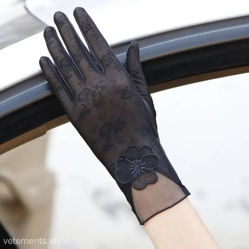 PROTECTIVE OUTDOOR GLOVES-VETEMENTS 