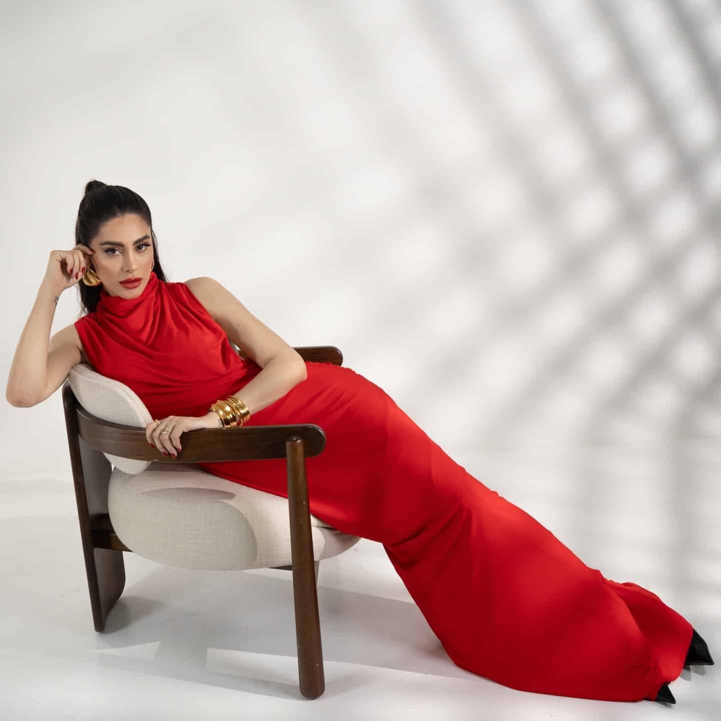Vietnamese evening dress - Image 4