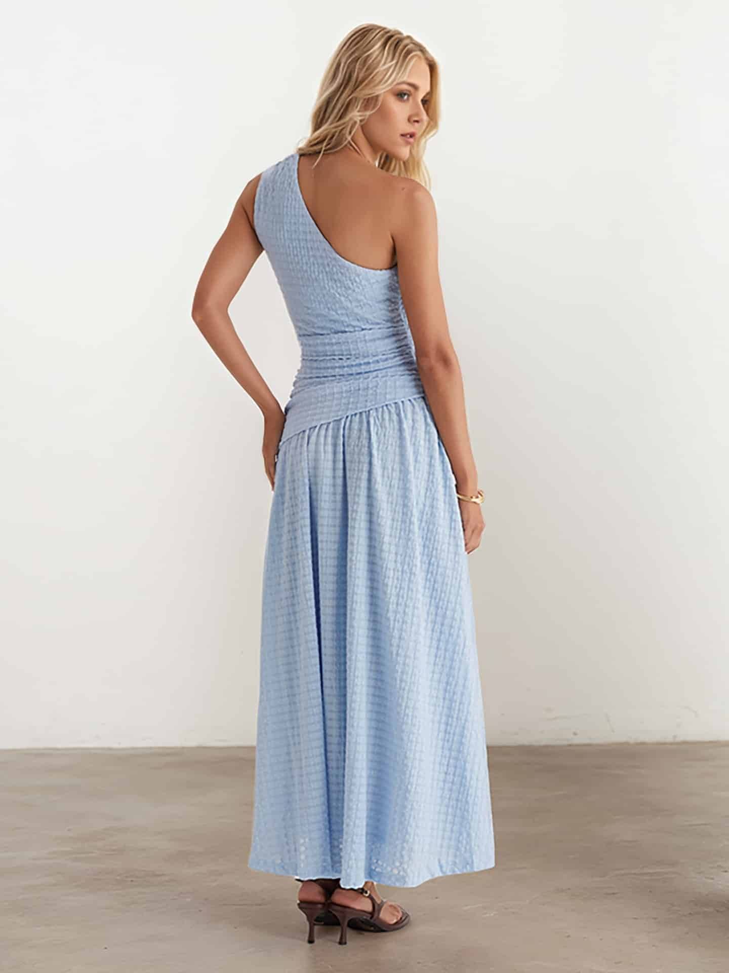 Long Skirt and Slim Fit Sleeveless - Image 2