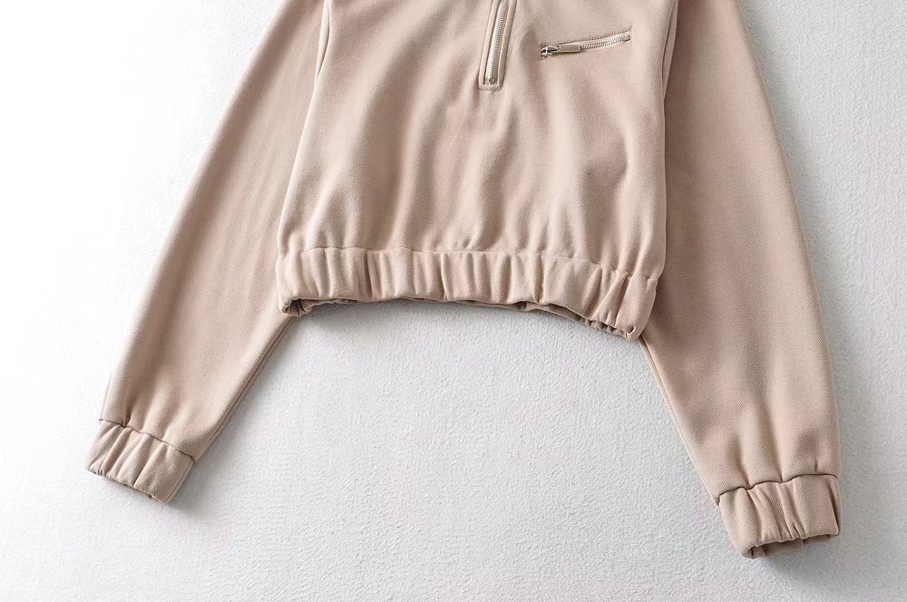 New Half Zipper Sweatshirt - Image 12