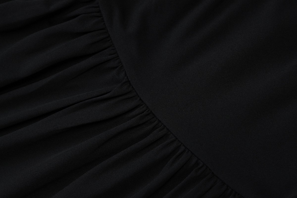Fashionable Diagonal Collar Dress - Image 10