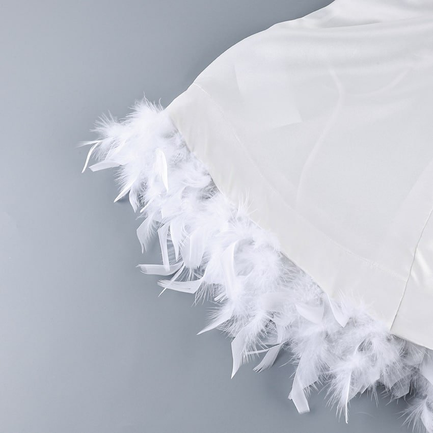 Feather High End Nightgown - Image 8