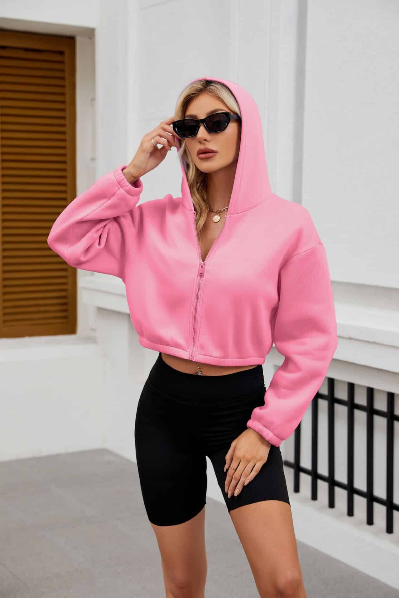 Short Long Sleeve Sweatshirt - Image 10