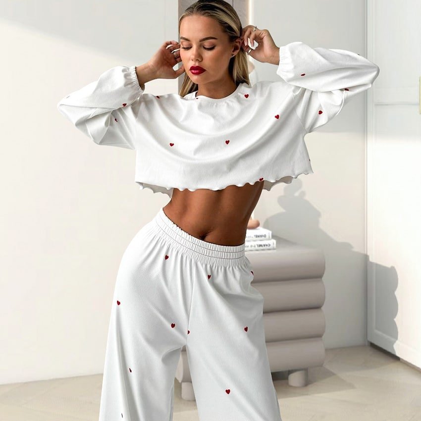 Knitting Homewear - Image 2