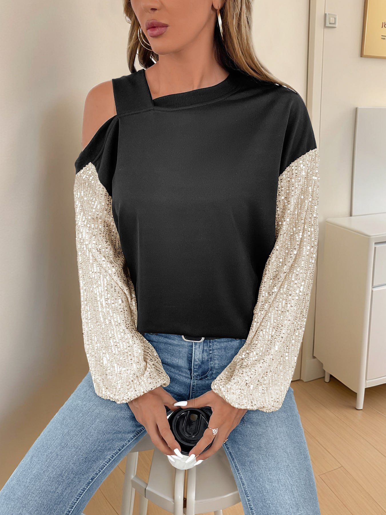 off Shoulder Multicolor Hoodie - Image 4