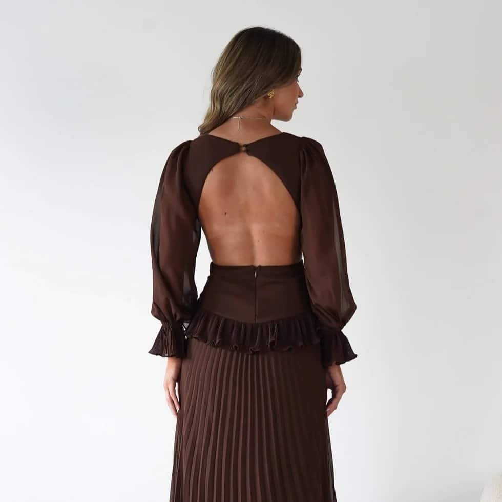 Enchanting Backless Dress - Image 3