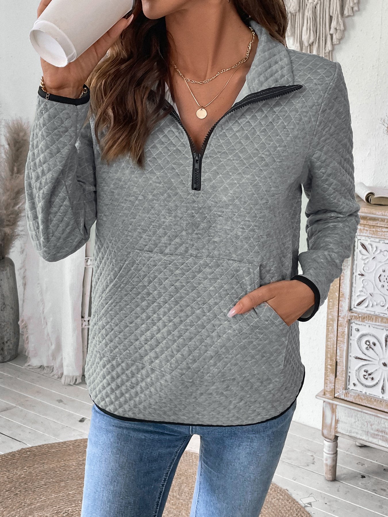 Diamond Lattice Fabric Hoodie - Image 2