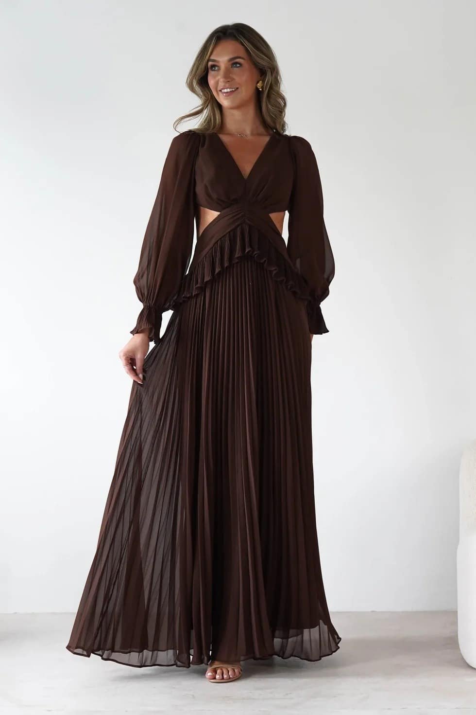 Enchanting Backless Dress - Image 8