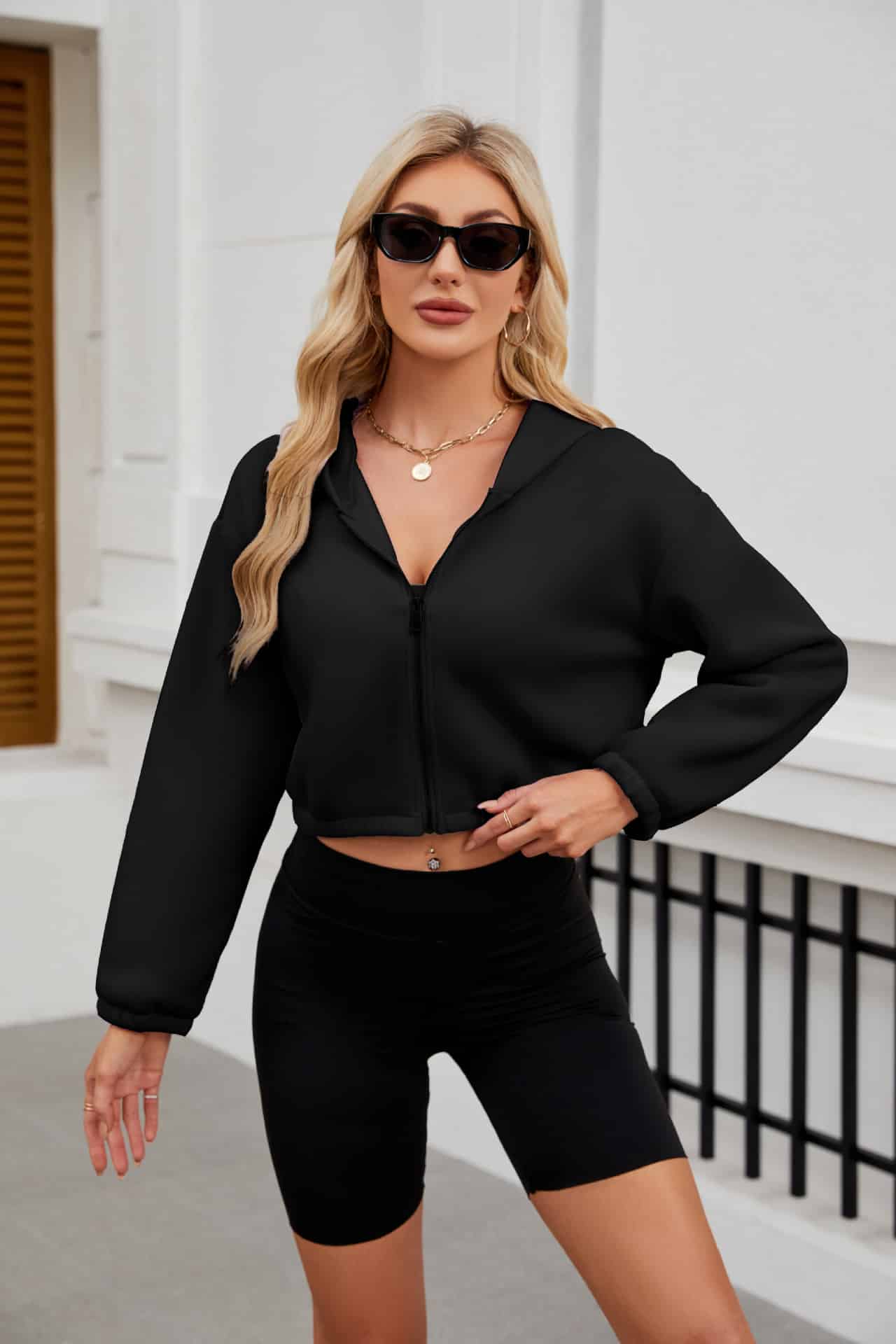Short Long Sleeve Sweatshirt - Image 11