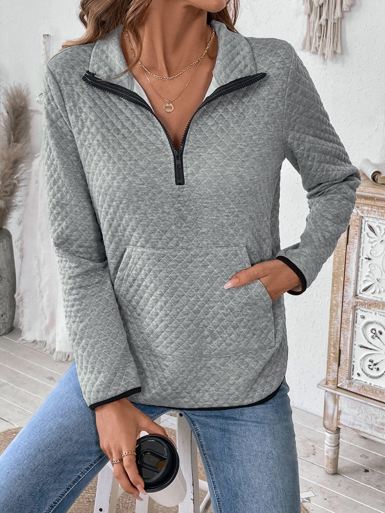 Diamond Lattice Fabric Hoodie - Image 4