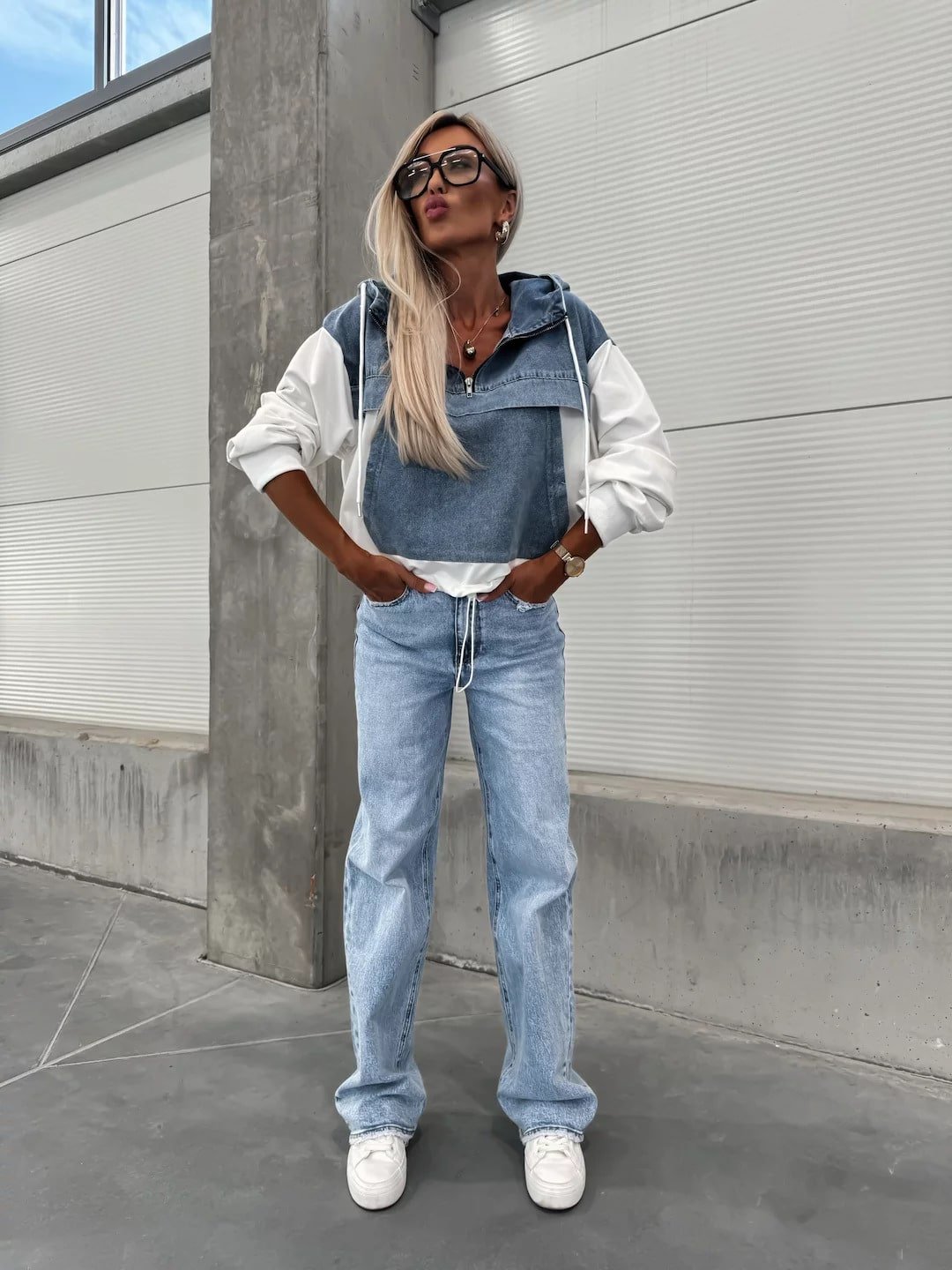 Casual Denim Sweatshirt - Image 9