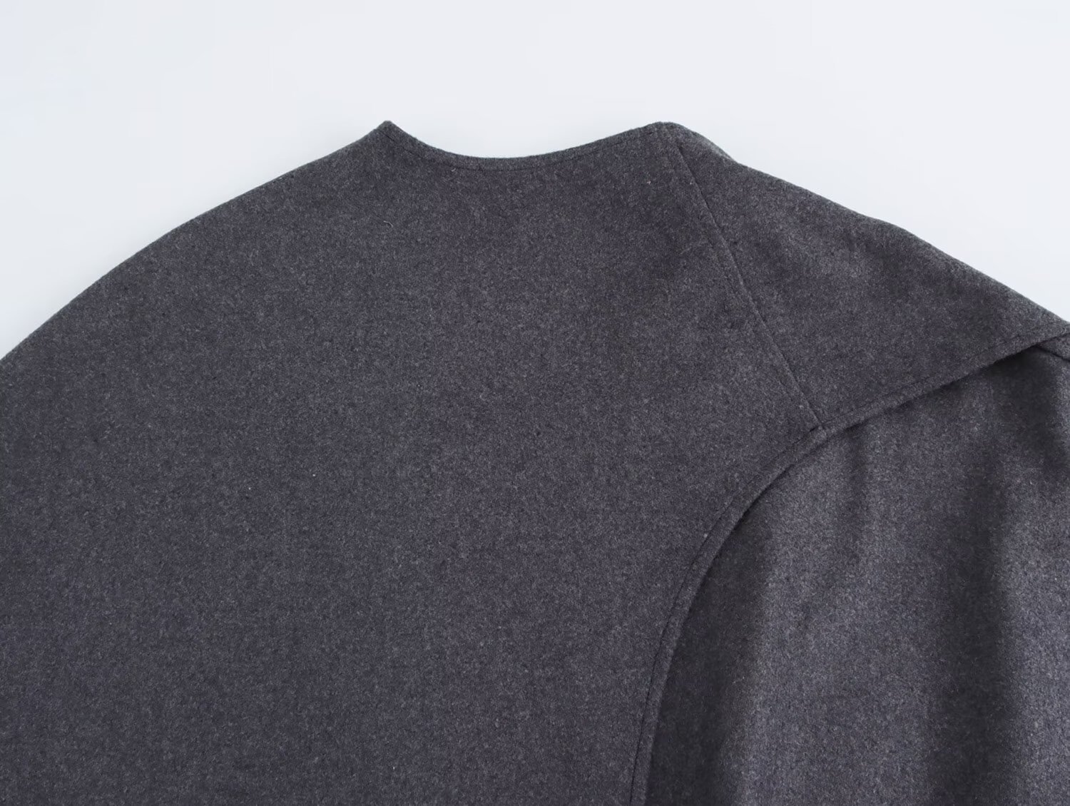 Stylish Woolen Cloak Tops - Image 4