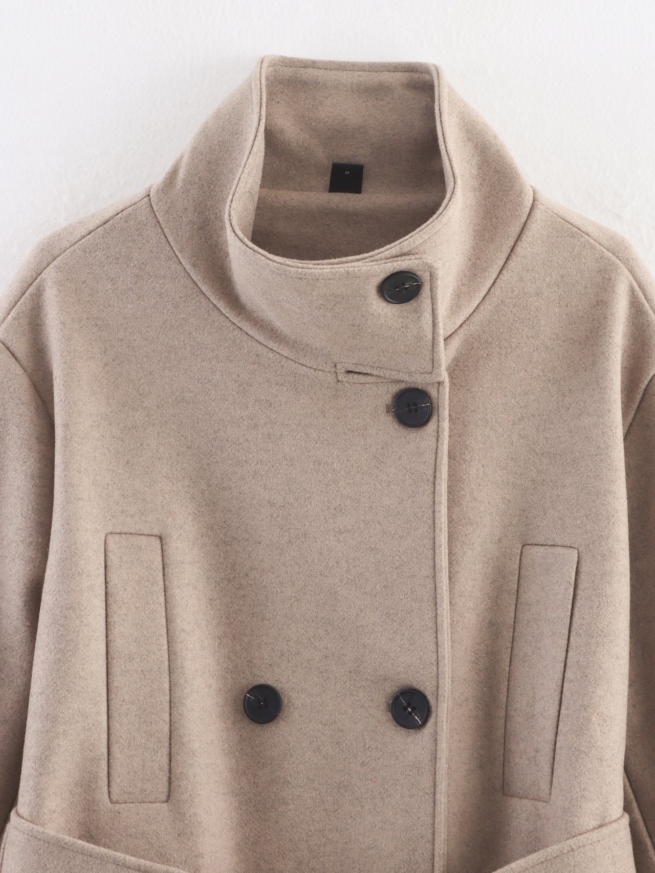 Cozy Woolen Coat - Image 4