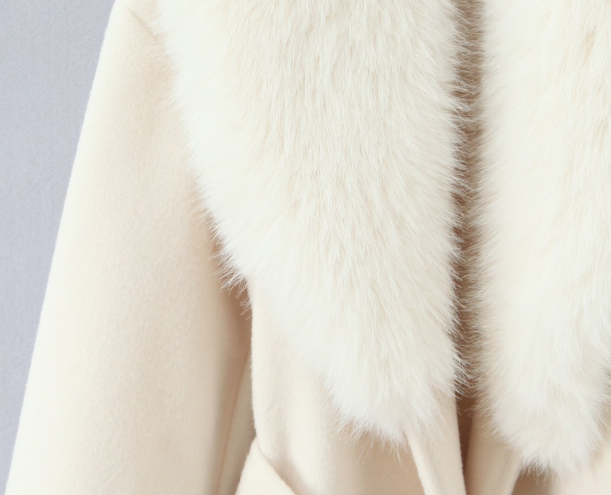 Elegant Big Fur White Coat - Image 6