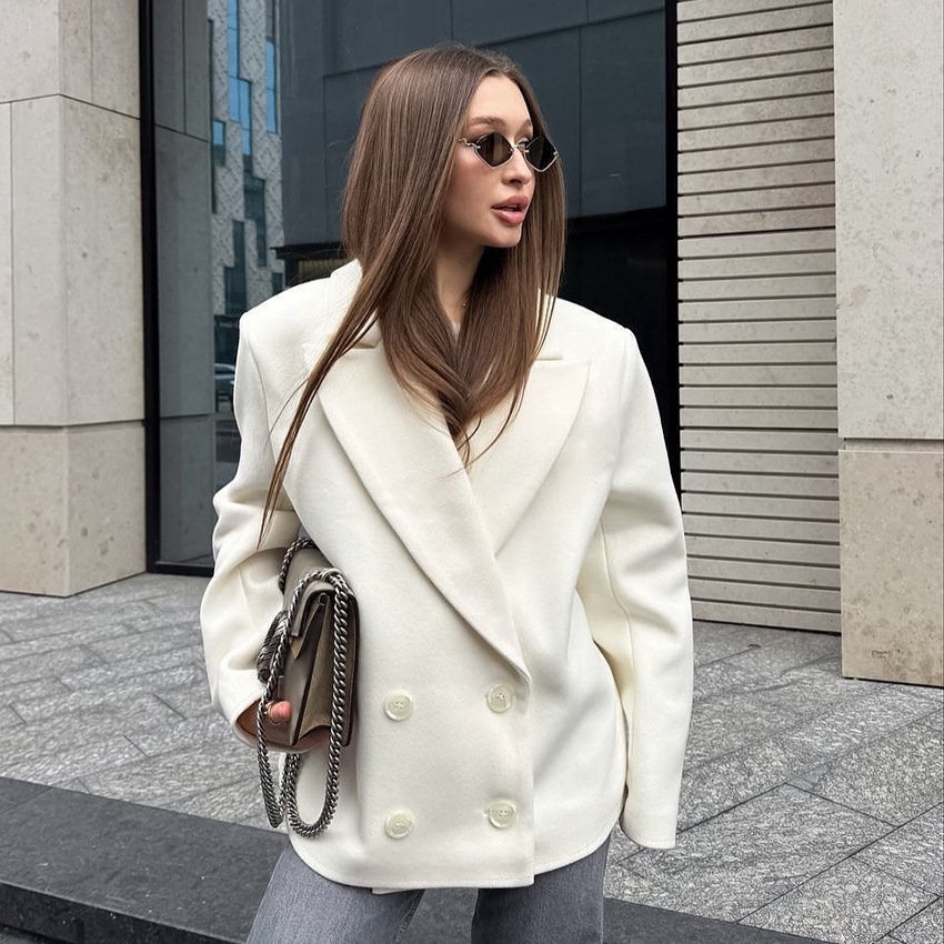 Casual White Blazer - Image 4