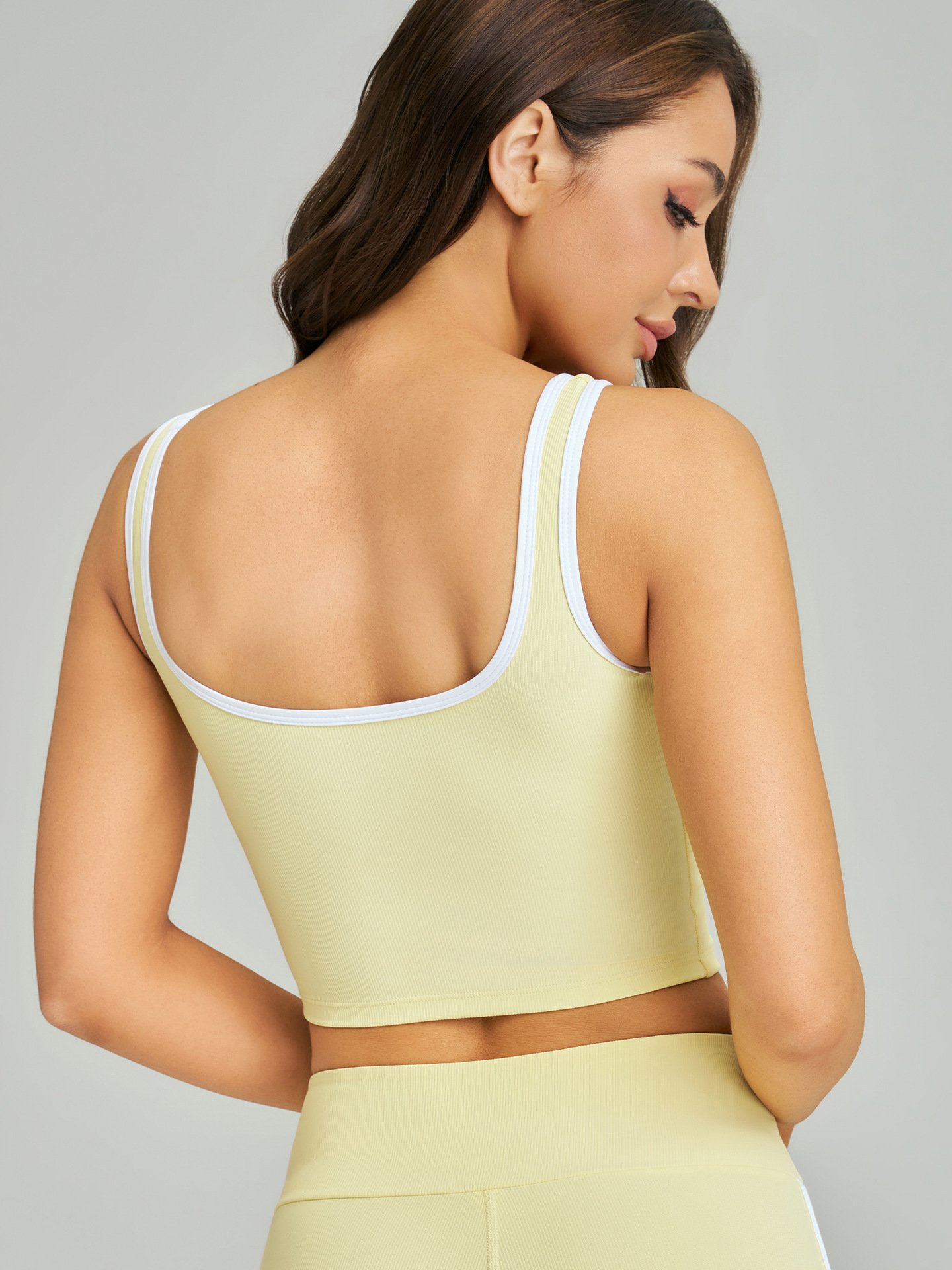 Beautiful Ribbed Yoga Vest - Image 3