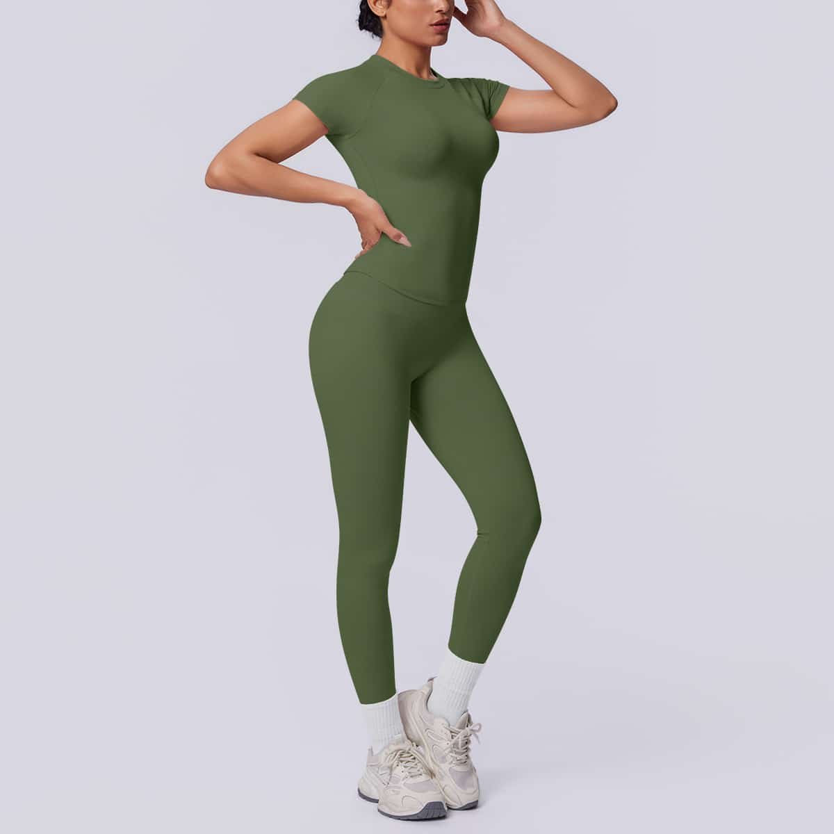 Seamless Knitted Set - Image 10