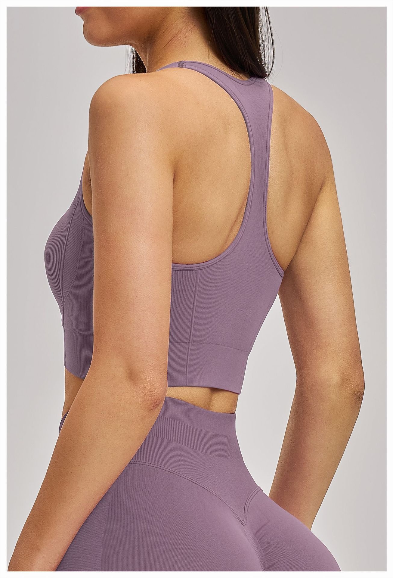 Seamless Yoga Bra - Image 10
