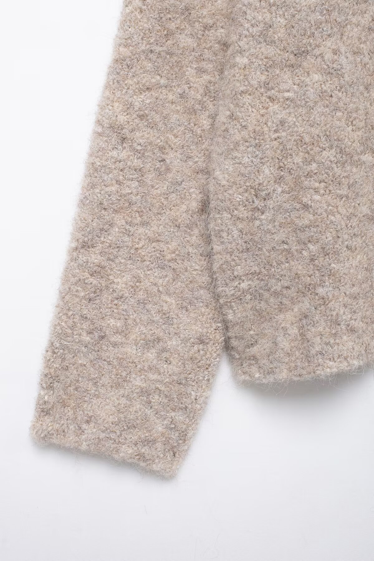 Elegant Knitted Cardigan Coat - Image 9