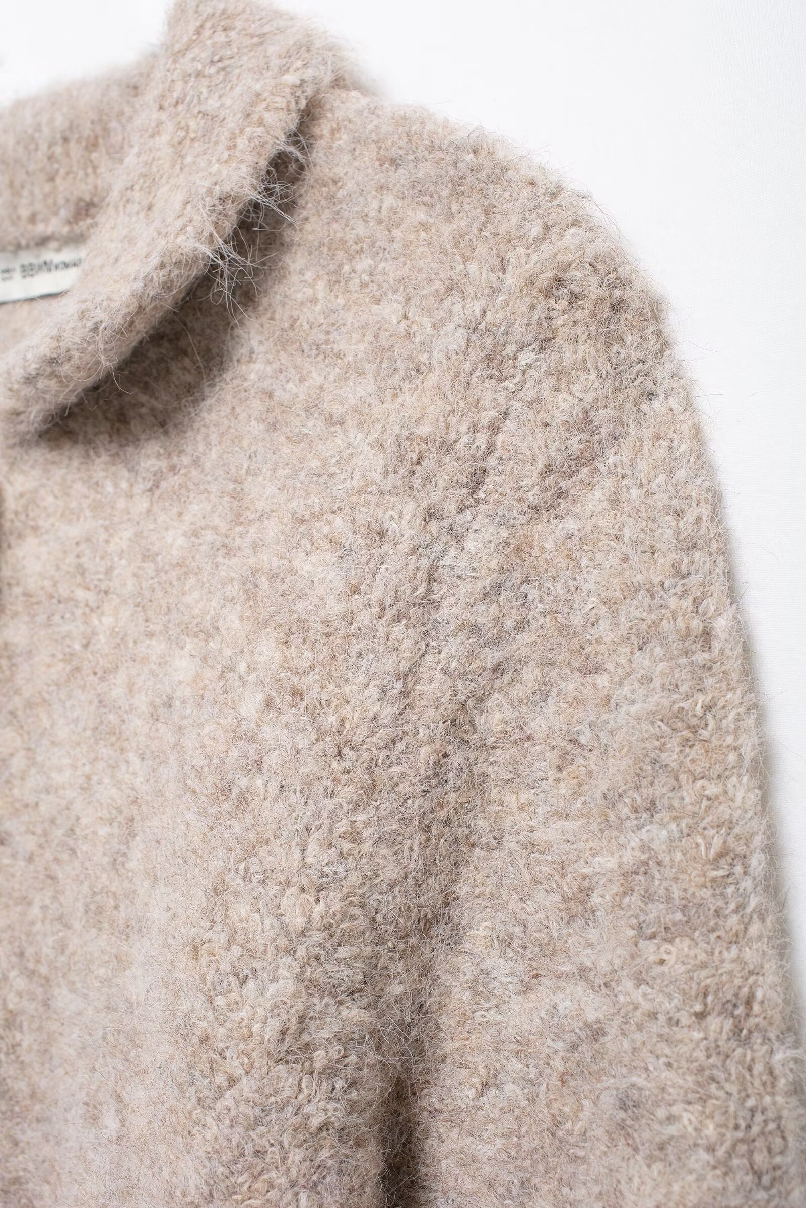 Elegant Knitted Cardigan Coat - Image 13