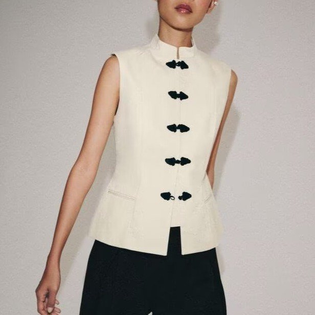 Casual Buckle Slim Vest